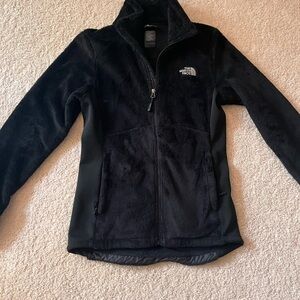 The North Face Women’s Black Fuzzy Fleece Jacket